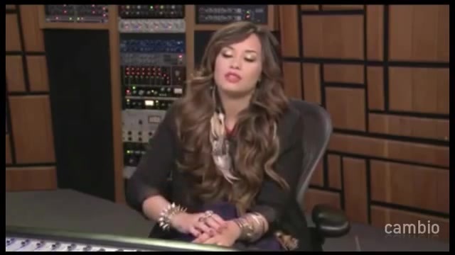 Live Chat w_ Demi Lovato 21 July 2011 Part 1 0622