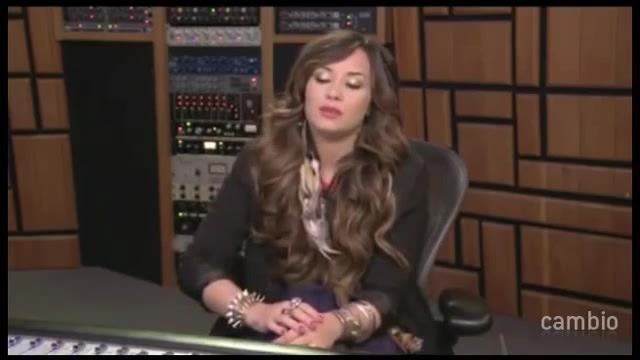 Live Chat w_ Demi Lovato 21 July 2011 Part 1 0623
