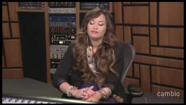 Live Chat w_ Demi Lovato 21 July 2011 Part 1 0629