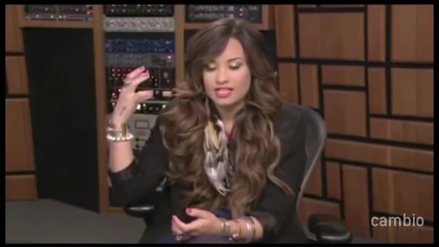 Live Chat w_ Demi Lovato 21 July 2011 Part 1 0224 - Demilush - Live Chat with Demi Lovato 21 July 2011