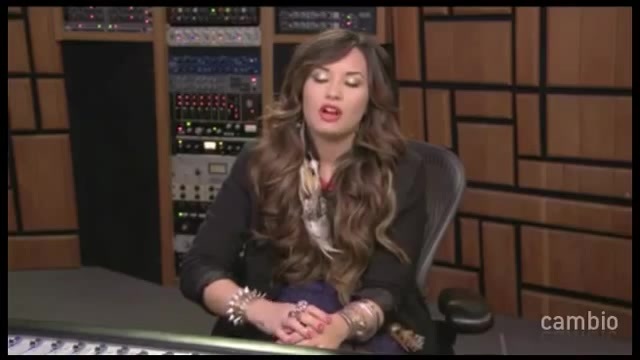 Live Chat w_ Demi Lovato 21 July 2011 Part 1 0633