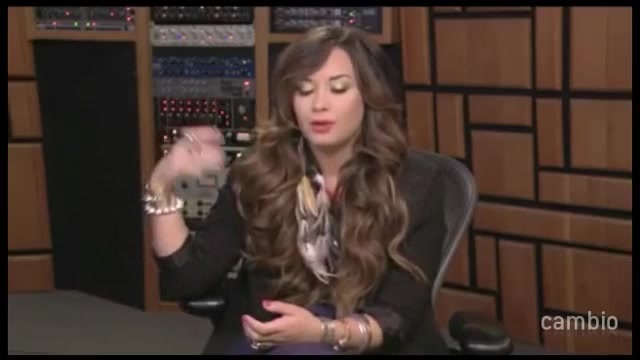Live Chat w_ Demi Lovato 21 July 2011 Part 1 0229