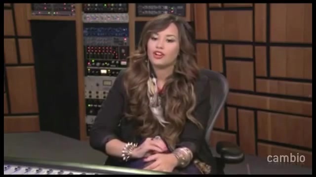 Live Chat w_ Demi Lovato 21 July 2011 Part 1 0647
