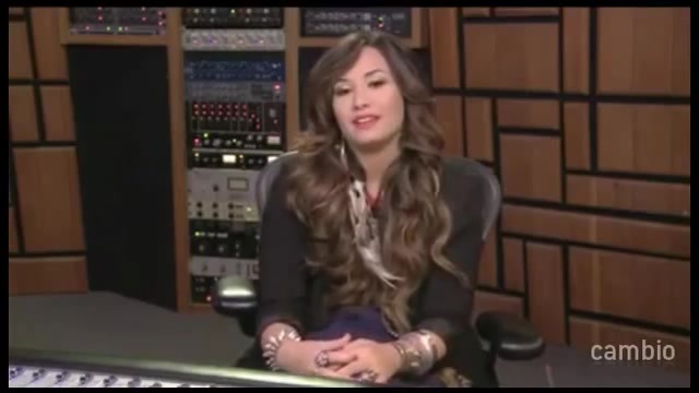 Live Chat w_ Demi Lovato 21 July 2011 Part 1 0673