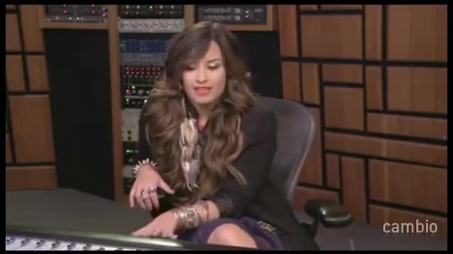 Live Chat w_ Demi Lovato 21 July 2011 Part 1 1123 Live Chat w_ Demi Lovato 21 July 2011 Part 1 1123