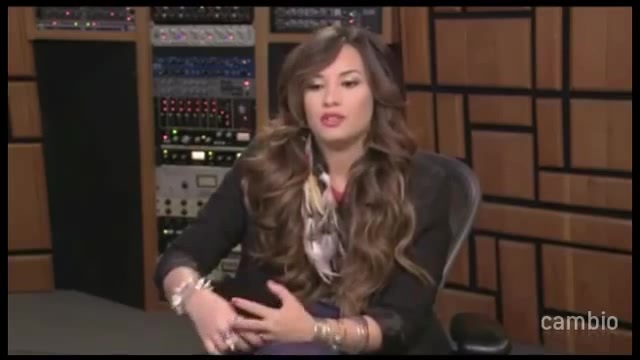 Live Chat w_ Demi Lovato 21 July 2011 Part 1 0292 Live Chat w_ Demi Lovato 21 July 2011 Part 1 0292