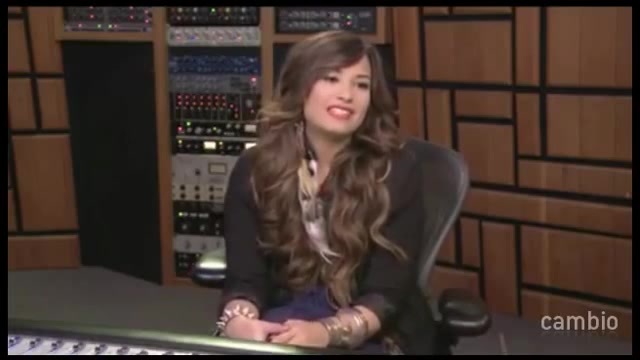 Live Chat w_ Demi Lovato 21 July 2011 Part 1 0711
