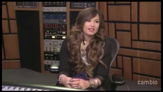 Live Chat w_ Demi Lovato 21 July 2011 Part 1 0728