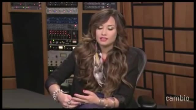 Live Chat w_ Demi Lovato 21 July 2011 Part 1 0317