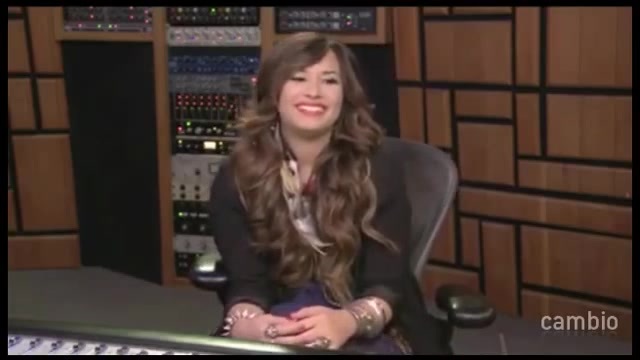 Live Chat w_ Demi Lovato 21 July 2011 Part 1 0737