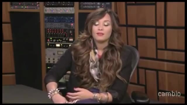 Live Chat w_ Demi Lovato 21 July 2011 Part 1 0325 - Demilush - Live Chat with Demi Lovato 21 July 2011