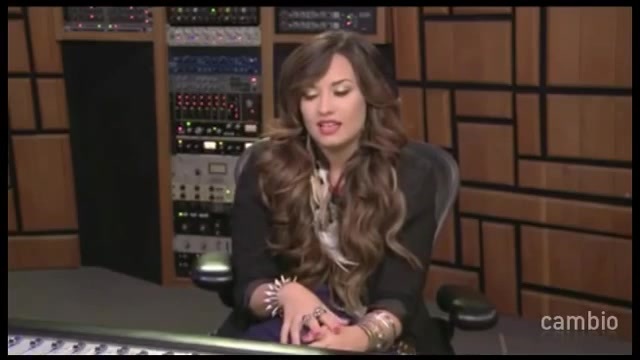 Live Chat w_ Demi Lovato 21 July 2011 Part 1 0748
