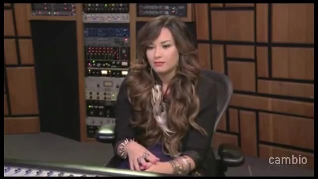 Live Chat w_ Demi Lovato 21 July 2011 Part 1 0758