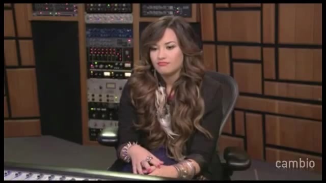 Live Chat w_ Demi Lovato 21 July 2011 Part 1 0759