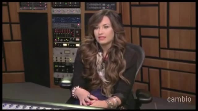 Live Chat w_ Demi Lovato 21 July 2011 Part 1 0762