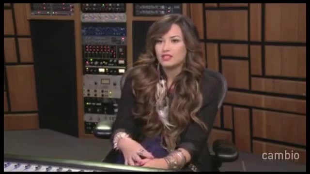 Live Chat w_ Demi Lovato 21 July 2011 Part 1 0763