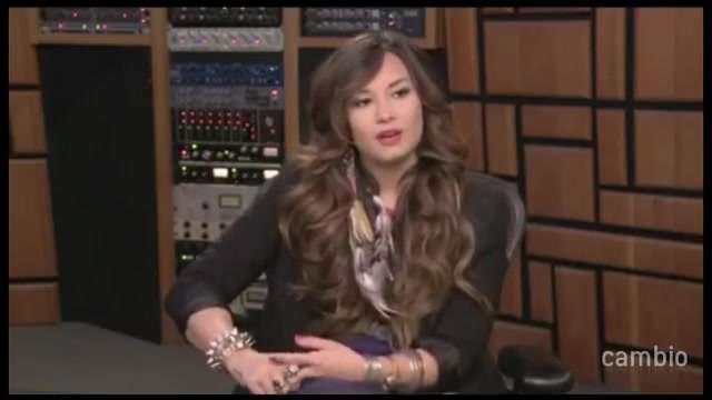 Live Chat w_ Demi Lovato 21 July 2011 Part 1 0352 - Demilush - Live Chat with Demi Lovato 21 July 2011