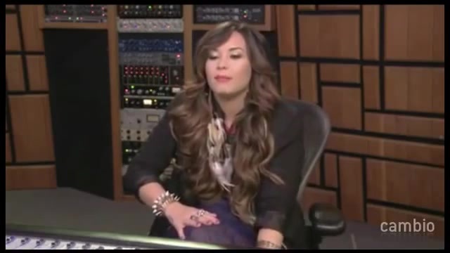 Live Chat w_ Demi Lovato 21 July 2011 Part 1 0771