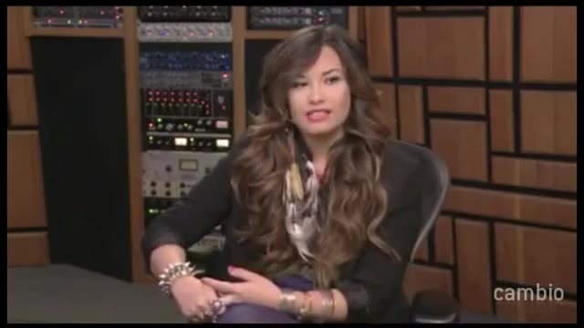 Live Chat w_ Demi Lovato 21 July 2011 Part 1 0360 Live Chat w_ Demi Lovato 21 July 2011 Part 1 0360