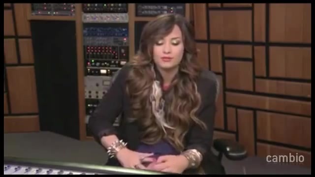 Live Chat w_ Demi Lovato 21 July 2011 Part 1 2032