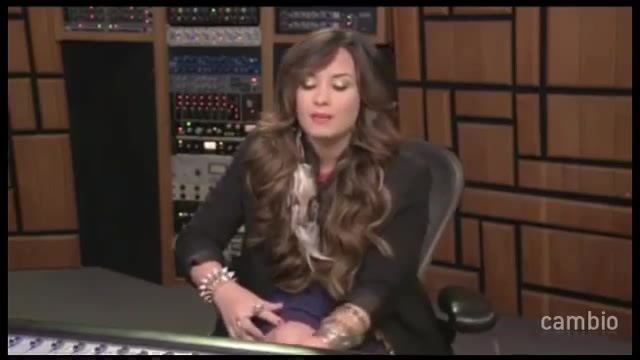 Live Chat w_ Demi Lovato 21 July 2011 Part 1 2034