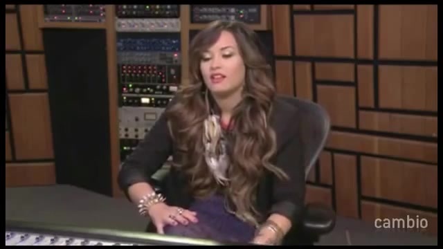 Live Chat w_ Demi Lovato 21 July 2011 Part 1 0788