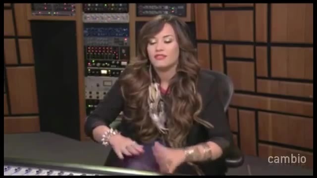 Live Chat w_ Demi Lovato 21 July 2011 Part 1 0790