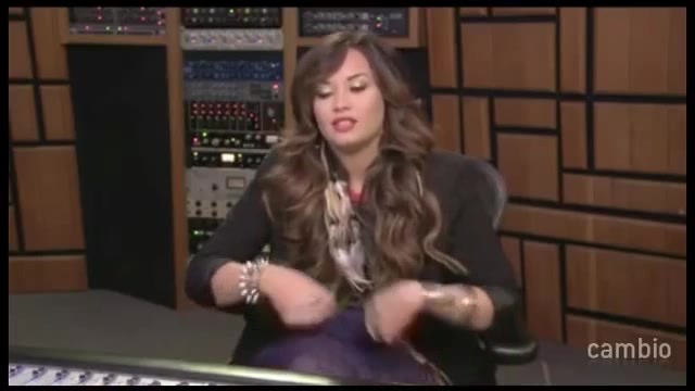 Live Chat w_ Demi Lovato 21 July 2011 Part 1 0795