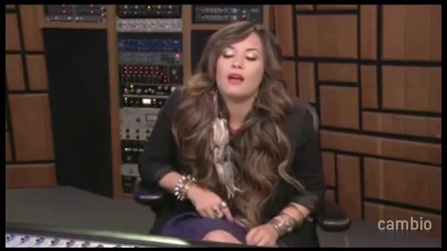 Live Chat w_ Demi Lovato 21 July 2011 Part 1 1234