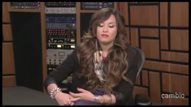 Live Chat w_ Demi Lovato 21 July 2011 Part 1 0394