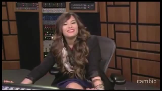 Live Chat w_ Demi Lovato 21 July 2011 Part 1 2073