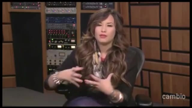 Live Chat w_ Demi Lovato 21 July 2011 Part 1 0396