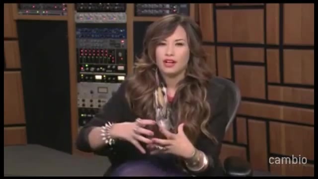 Live Chat w_ Demi Lovato 21 July 2011 Part 1 0397
