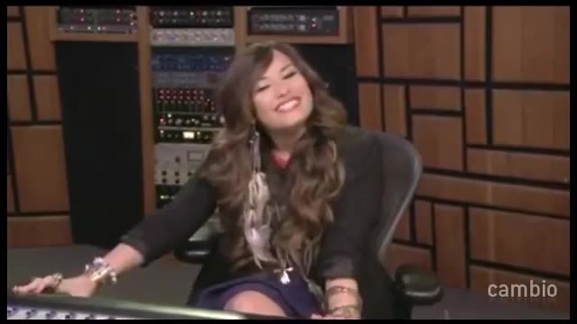 Live Chat w_ Demi Lovato 21 July 2011 Part 1 2076