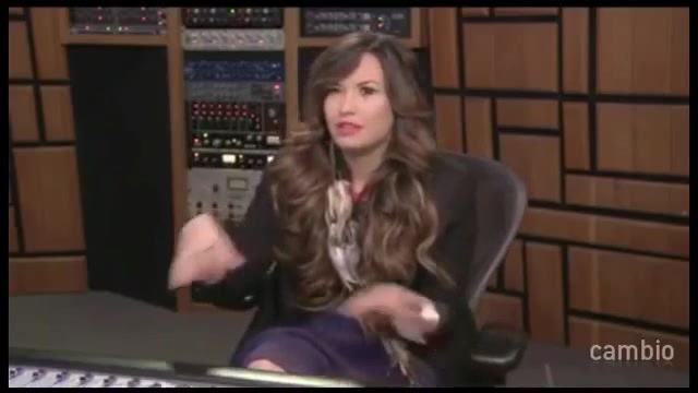 Live Chat w_ Demi Lovato 21 July 2011 Part 1 0824