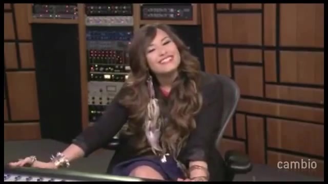 Live Chat w_ Demi Lovato 21 July 2011 Part 1 2077