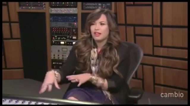 Live Chat w_ Demi Lovato 21 July 2011 Part 1 0825