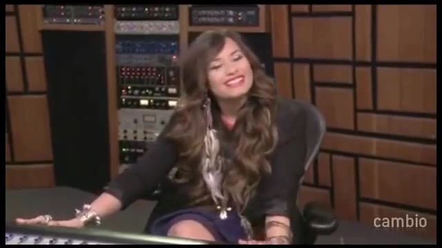 Live Chat w_ Demi Lovato 21 July 2011 Part 1 2079