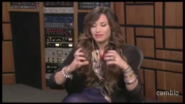 Live Chat w_ Demi Lovato 21 July 2011 Part 1 0419