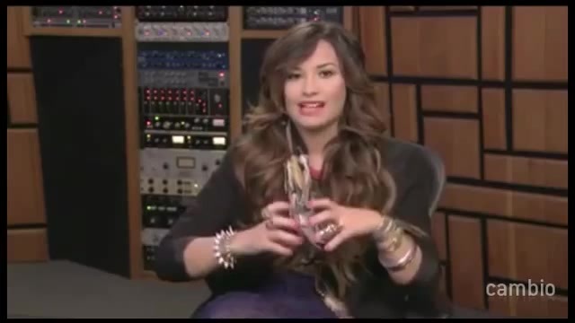 Live Chat w_ Demi Lovato 21 July 2011 Part 1 0420