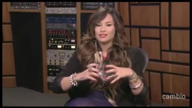 Live Chat w_ Demi Lovato 21 July 2011 Part 1 0422 - Demilush - Live Chat with Demi Lovato 21 July 2011