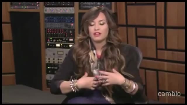 Live Chat w_ Demi Lovato 21 July 2011 Part 1 0430 - Demilush - Live Chat with Demi Lovato 21 July 2011