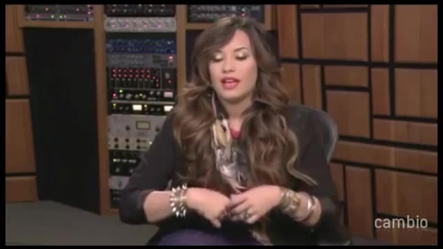 Live Chat w_ Demi Lovato 21 July 2011 Part 1 0432 - Demilush - Live Chat with Demi Lovato 21 July 2011