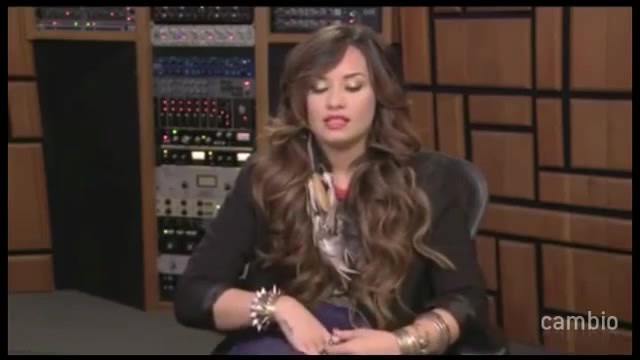 Live Chat w_ Demi Lovato 21 July 2011 Part 1 0435 Live Chat w_ Demi Lovato 21 July 2011 Part 1 0435