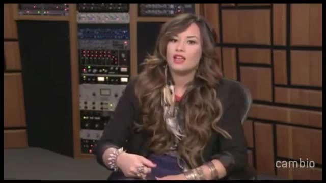 Live Chat w_ Demi Lovato 21 July 2011 Part 1 0450