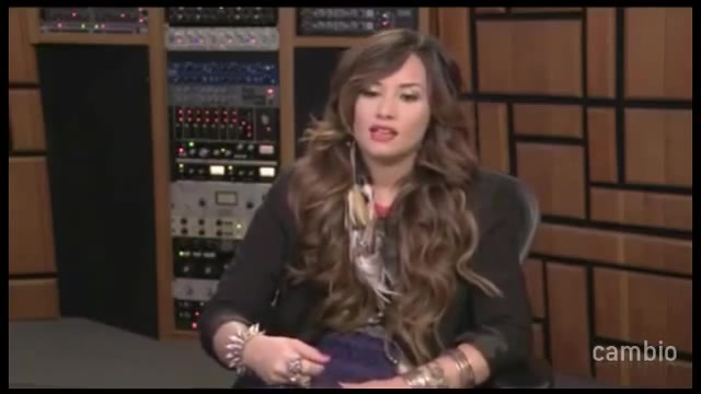 Live Chat w_ Demi Lovato 21 July 2011 Part 1 0452