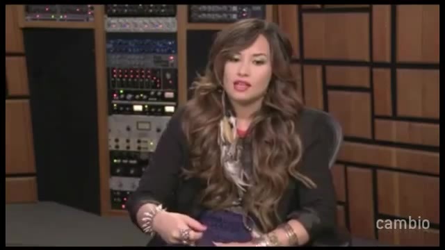 Live Chat w_ Demi Lovato 21 July 2011 Part 1 0453
