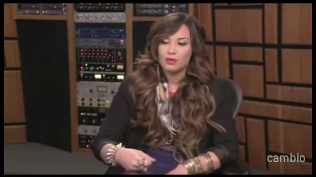 Live Chat w_ Demi Lovato 21 July 2011 Part 1 0457 - Demilush - Live Chat with Demi Lovato 21 July 2011