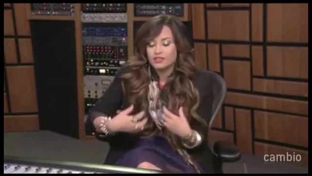 Live Chat w_ Demi Lovato 21 July 2011 Part 1 0879