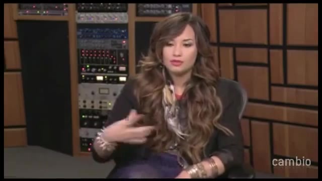 Live Chat w_ Demi Lovato 21 July 2011 Part 1 0458 - Demilush - Live Chat with Demi Lovato 21 July 2011